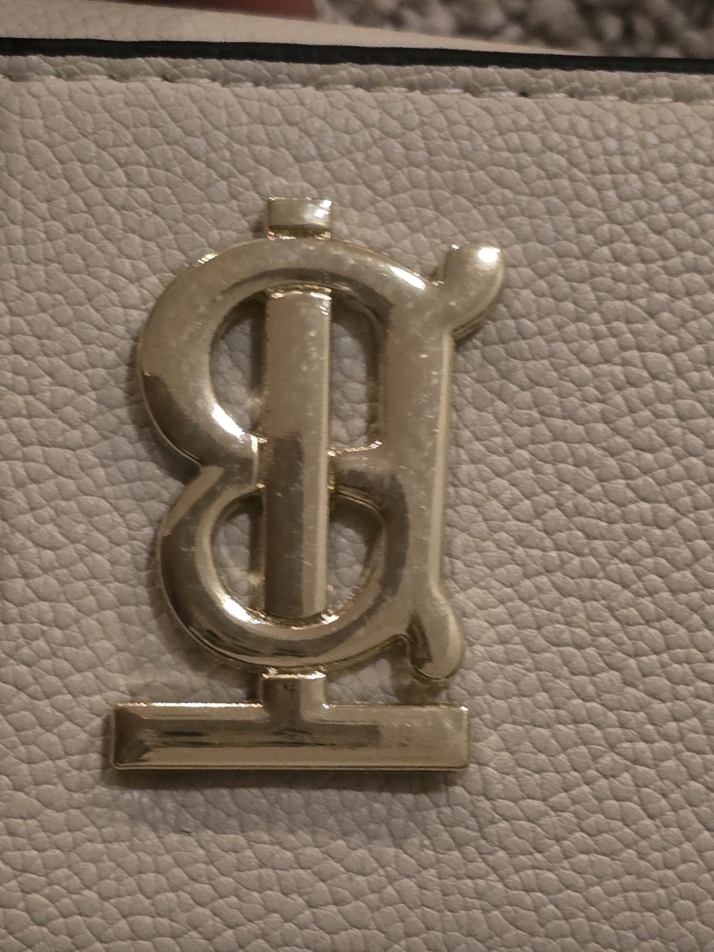Burberry Cream Leather Wallet with Gold TB Logo - Picture 9 of 15